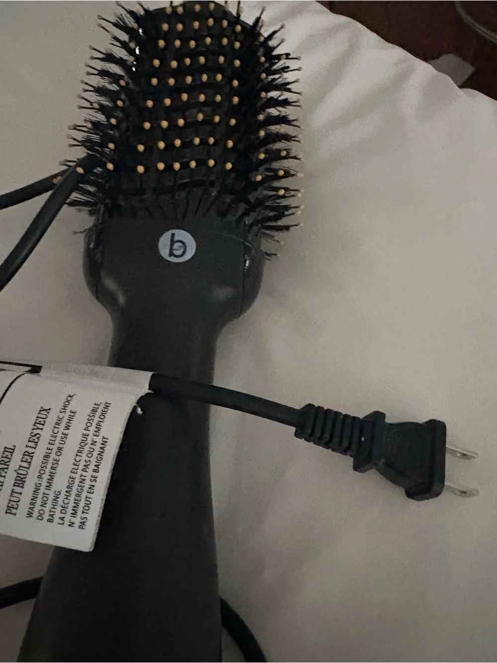 Rotating Hot Air Styling Brush - Black